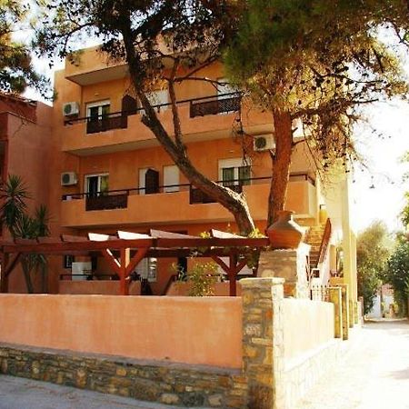 Inanthi Apartment Potos Ngoại thất bức ảnh