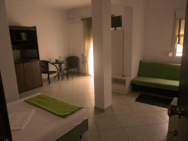 Inanthi Apartment Potos Phòng bức ảnh